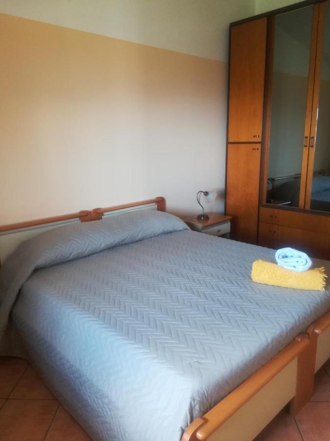 Mansarda Fiorita Bed & Breakfast Abatemarco Exterior photo